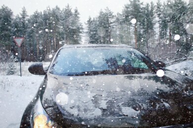 Trafikkskole glattkjoring Trafikkskole glattkjoring