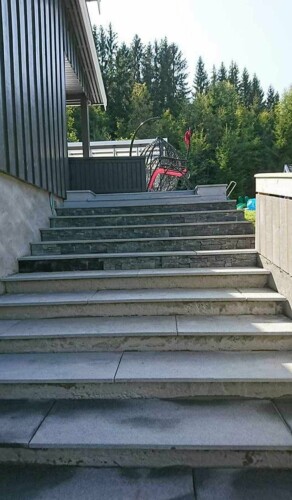 Ulverud Mur Og Flis AS