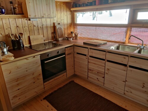 Myro-Kapperud Møbelsnekkeri