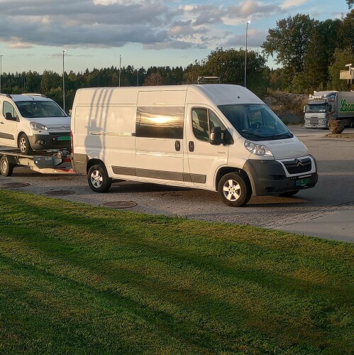 Derzinauskas Transporttjenester