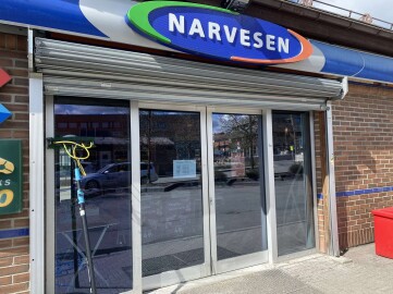 Ashuri Vindu Og Fasade Glans