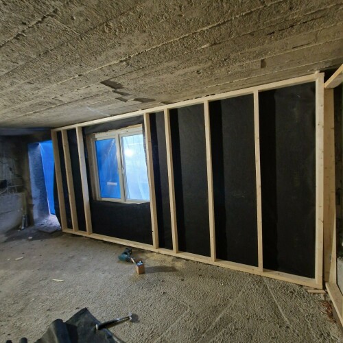 Snekker Omid Javanmiri