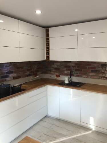 Mario Møbler Mariusz Niedzielski