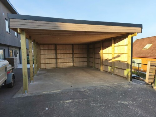 Brittan Snekker Og Hageservice