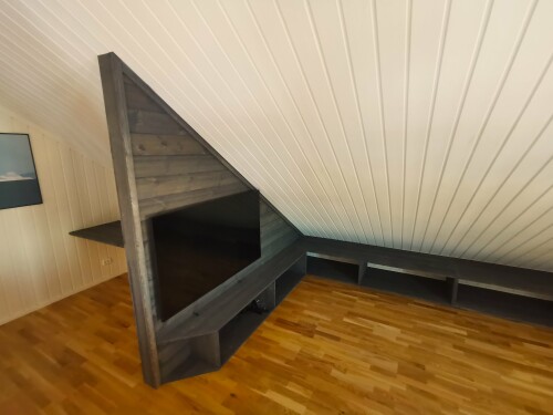 Myro-Kapperud Møbelsnekkeri