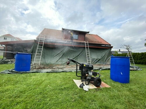 AQUAMAN SERVICE - David Jaros