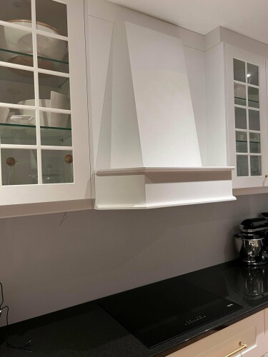 Mario Møbler Mariusz Niedzielski