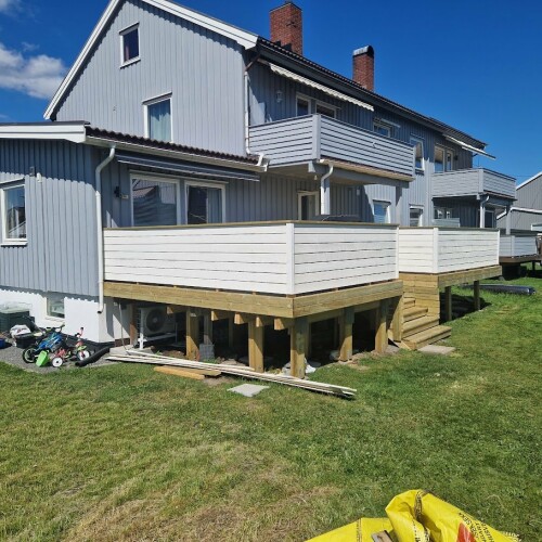 Snekker Omid Javanmiri