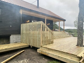 Lister Snekker & Maler Service, Avd Av Ultrajet AS