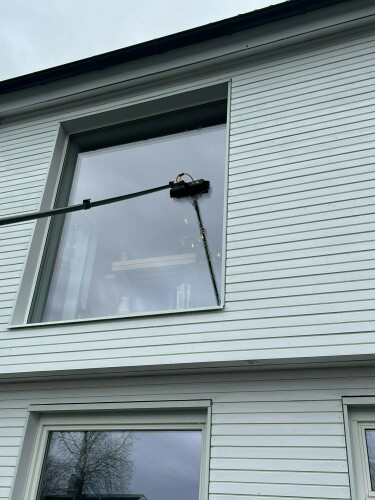 Saksvik Vindusvask Berta