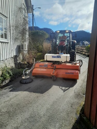 Birkeland Skog Og Maskin AS