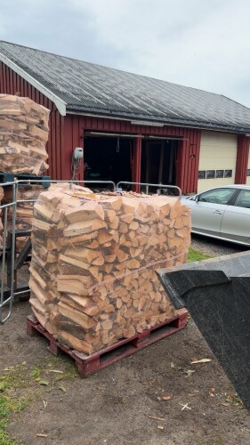 Grimstad Ved & Hageservice