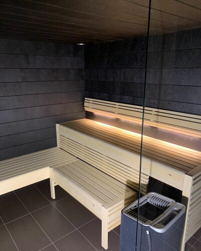 Busy Bees - Karol Pietrak