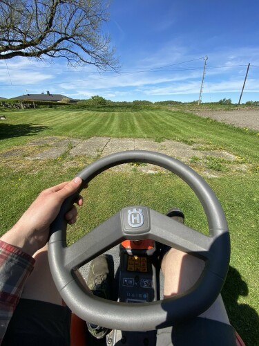 Grimstad Ved & Hageservice