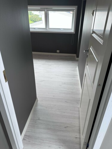 Malerfirma Sheikh-Mohamed