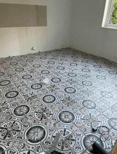 Ulverud Mur Og Flis AS