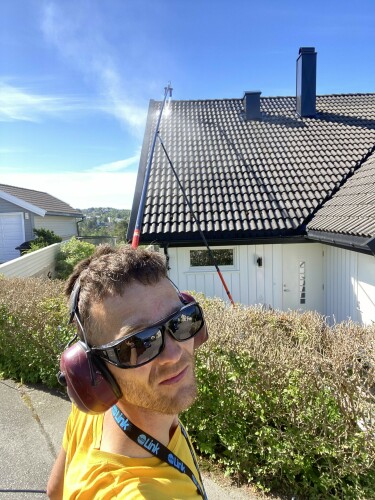 AQUAMAN SERVICE - David Jaros