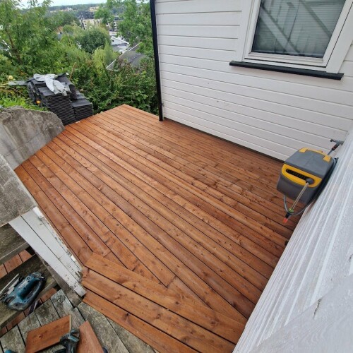 Snekker Omid Javanmiri