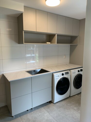 Mario Møbler Mariusz Niedzielski