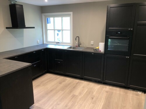 Can Kjøkkenmontering