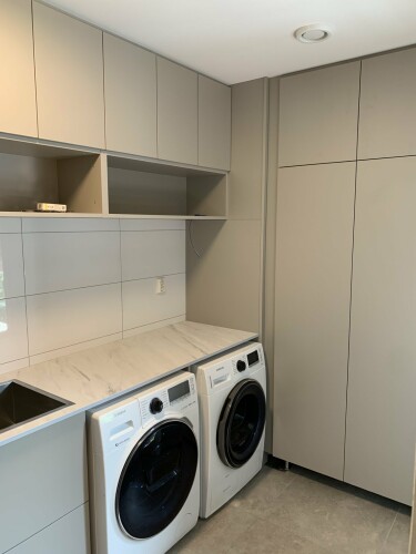 Mario Møbler Mariusz Niedzielski