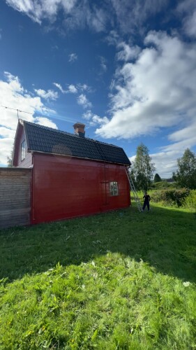 Fanebust Tak Og Fasade