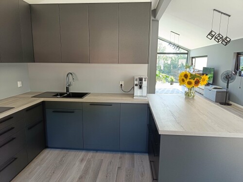 Mario Møbler Mariusz Niedzielski