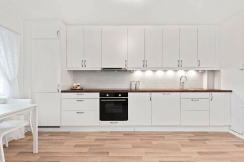 Renovering & Farge AS Renovering & Farge AS