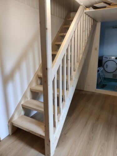 Brittan Snekker Og Hageservice