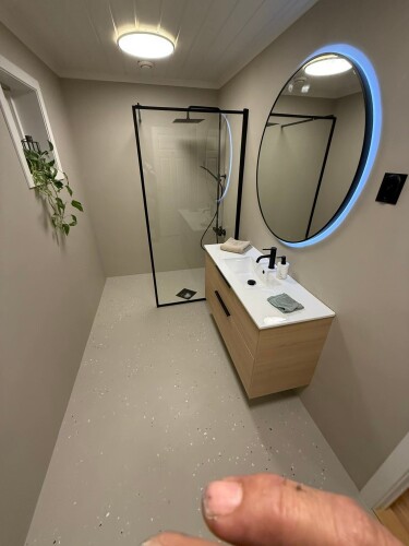 Arntzen Transport & Håndverkerformidling