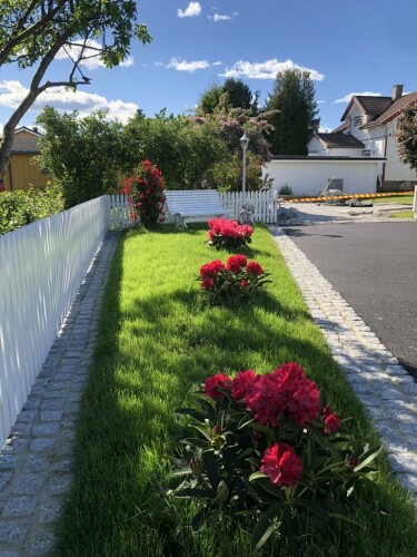 Vaktmester Og Hageservice AS