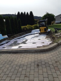 Lasag (Adventure, Snekring, Arbori, Graving) Lemme