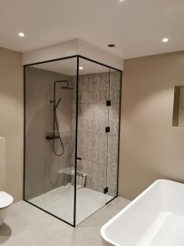 Glassmester Kaare Nilsen AS