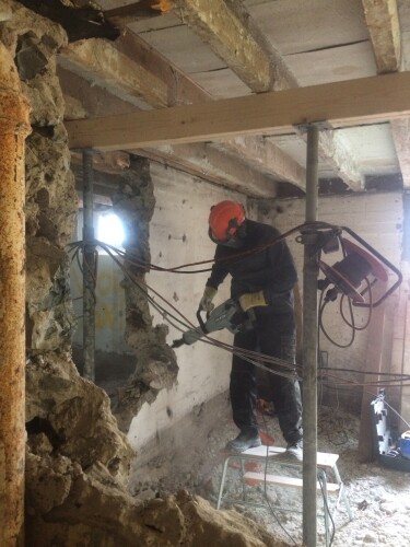 Rive & Byggetjenester AS