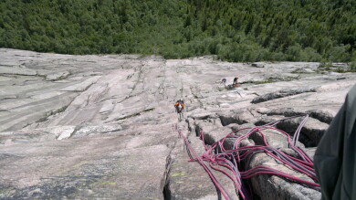 Lasag (Adventure, Snekring, Arbori, Graving) Lemme