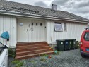 Dagens Inngangsparti Bygge ny trapp og veranda ved inngangsparti samt nytt søppelskur