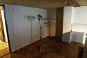 Lagerrom kjeller Sette opp lettvegg på 2,4 pluss 2,8 meter, med en innerdør