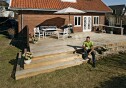 Terrasse med nivåforskjell/ sittetrapp ca 55 kvm, flytte planter